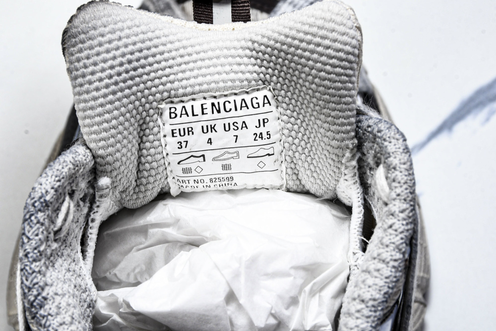 巴黎绑带 尺码36-45 偏大1码

纯原版出品-Balenciaga 3XL Extreme Lace
