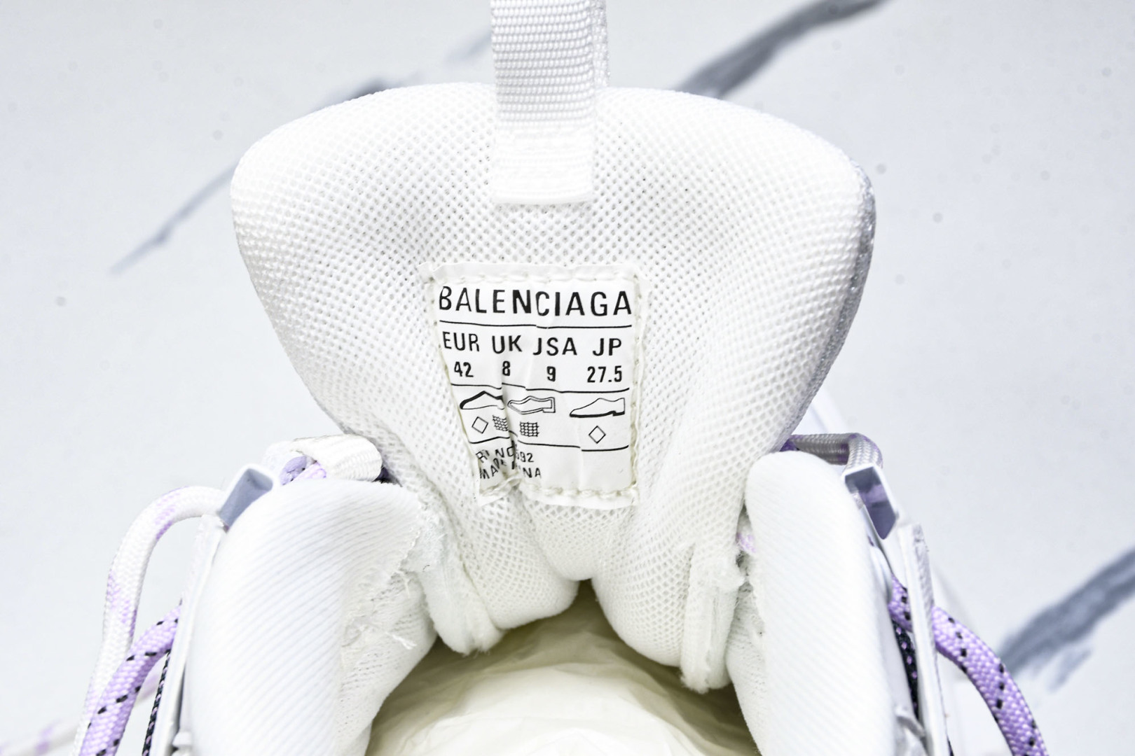 巴黎 尺码36-45 偏大1码

纯原版出品-Balenciaga Track 巴黎世家3.0 白色 W