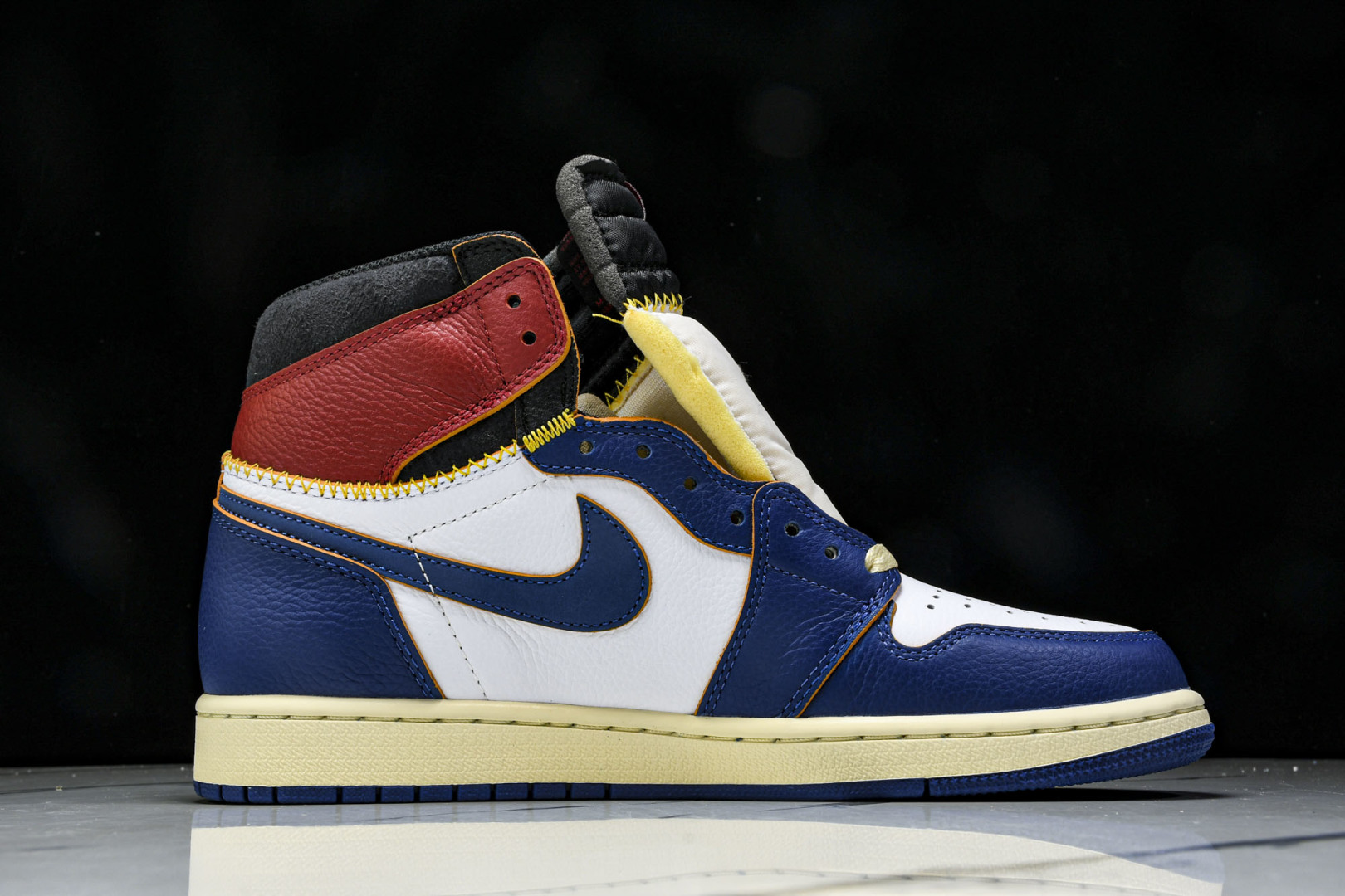 AJ高帮 尺码40-47.5

纯原版出品-Air Jordan 1 x Union AJ1 乔1 限量