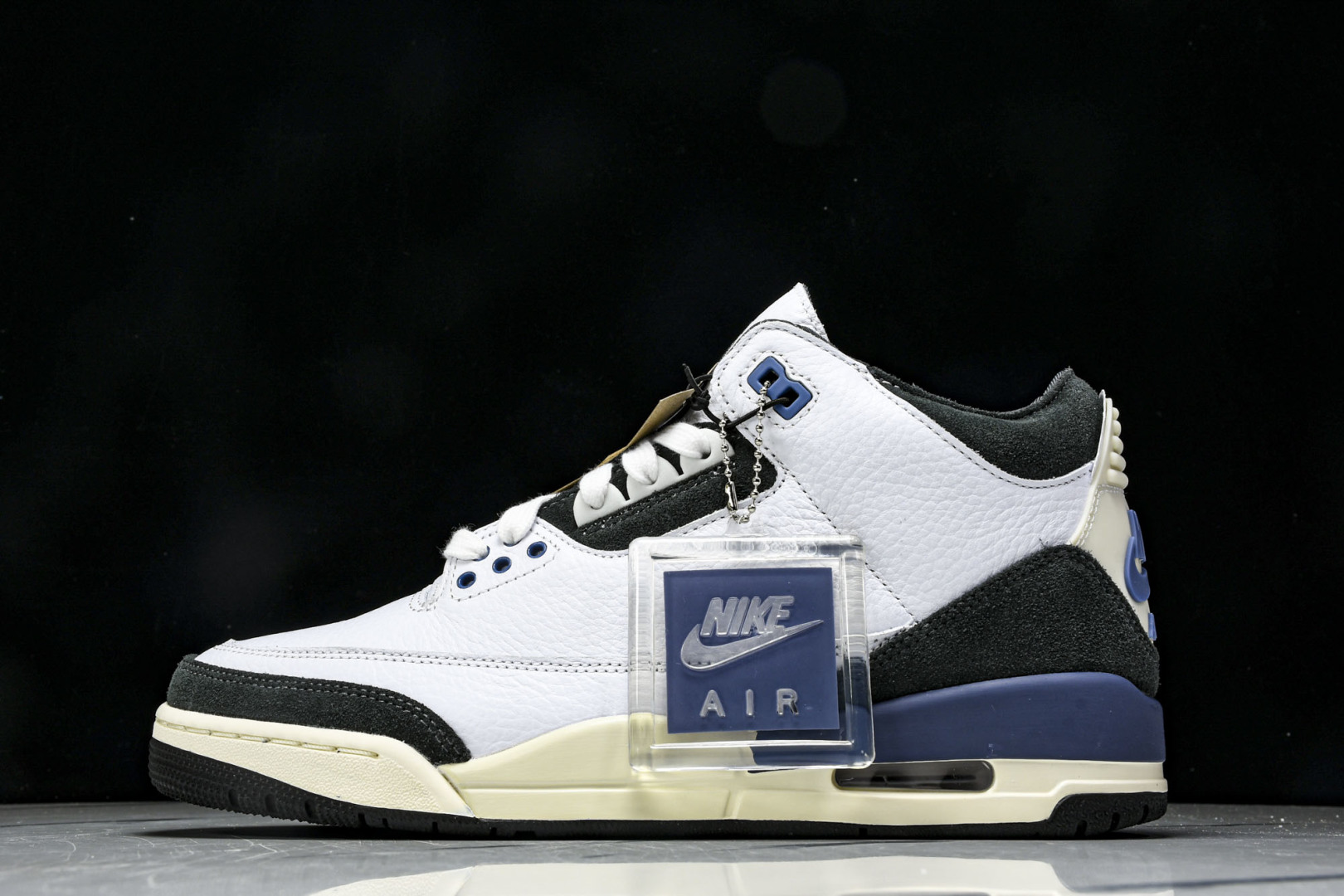 AJ3 尺码39-47.5

纯原版出品- Air Jordan 3 Retro OG SP Diffu