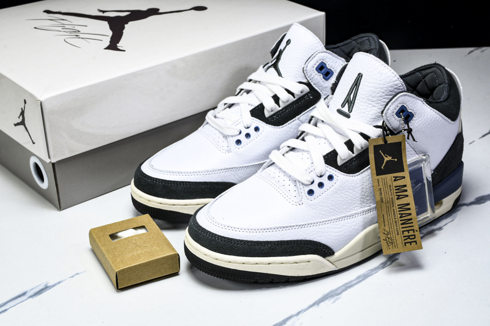 AJ3 尺码39-47.5

纯原版出品- Air Jordan 3 Retro OG SP Diffu