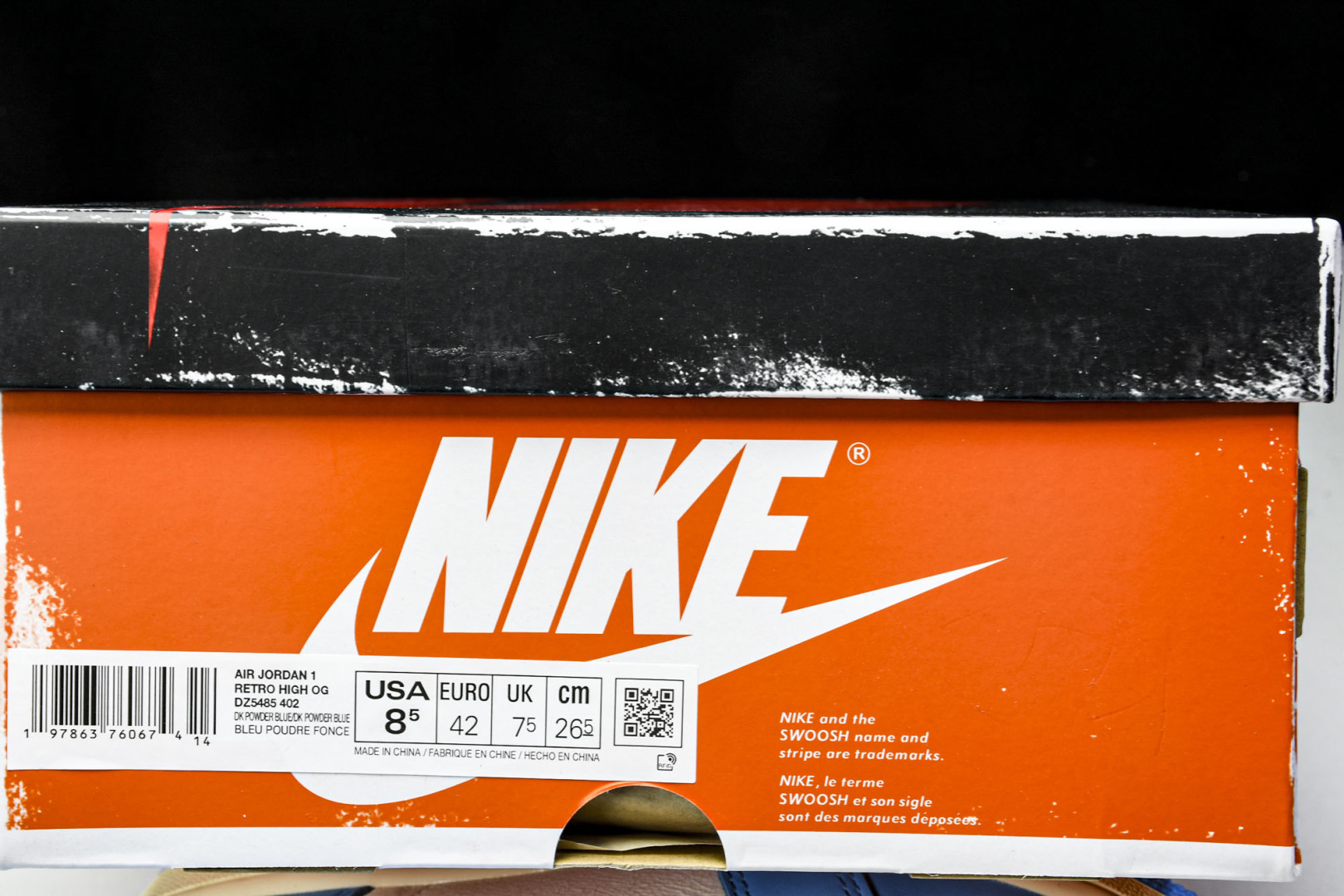 AJ1高帮 尺码40-48.5

纯原版出品-Air Jordan 1 Retro High OG UN