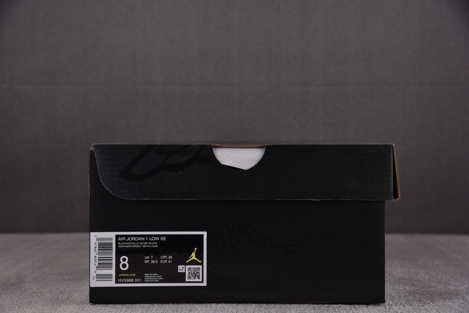 AJ1低帮 尺码35.5-46

纯原版出品-Air Jordan 1 Low Black White 