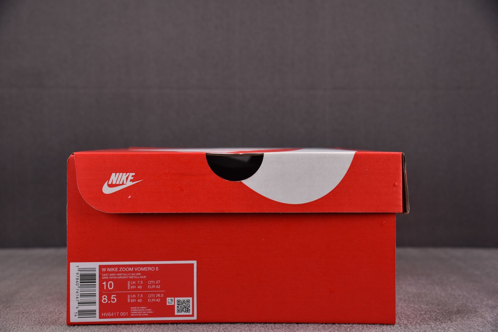 Vomero5 尺码35.5-46

纯原版出品-W NK Zoom Vomero 5 Metallic