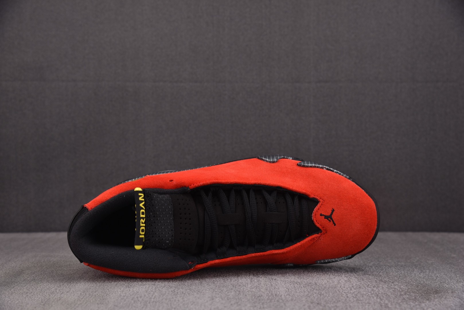 AJ14 尺码39-47.5

纯原版出品-Air Jordan 14 Retro Ferrari (2
