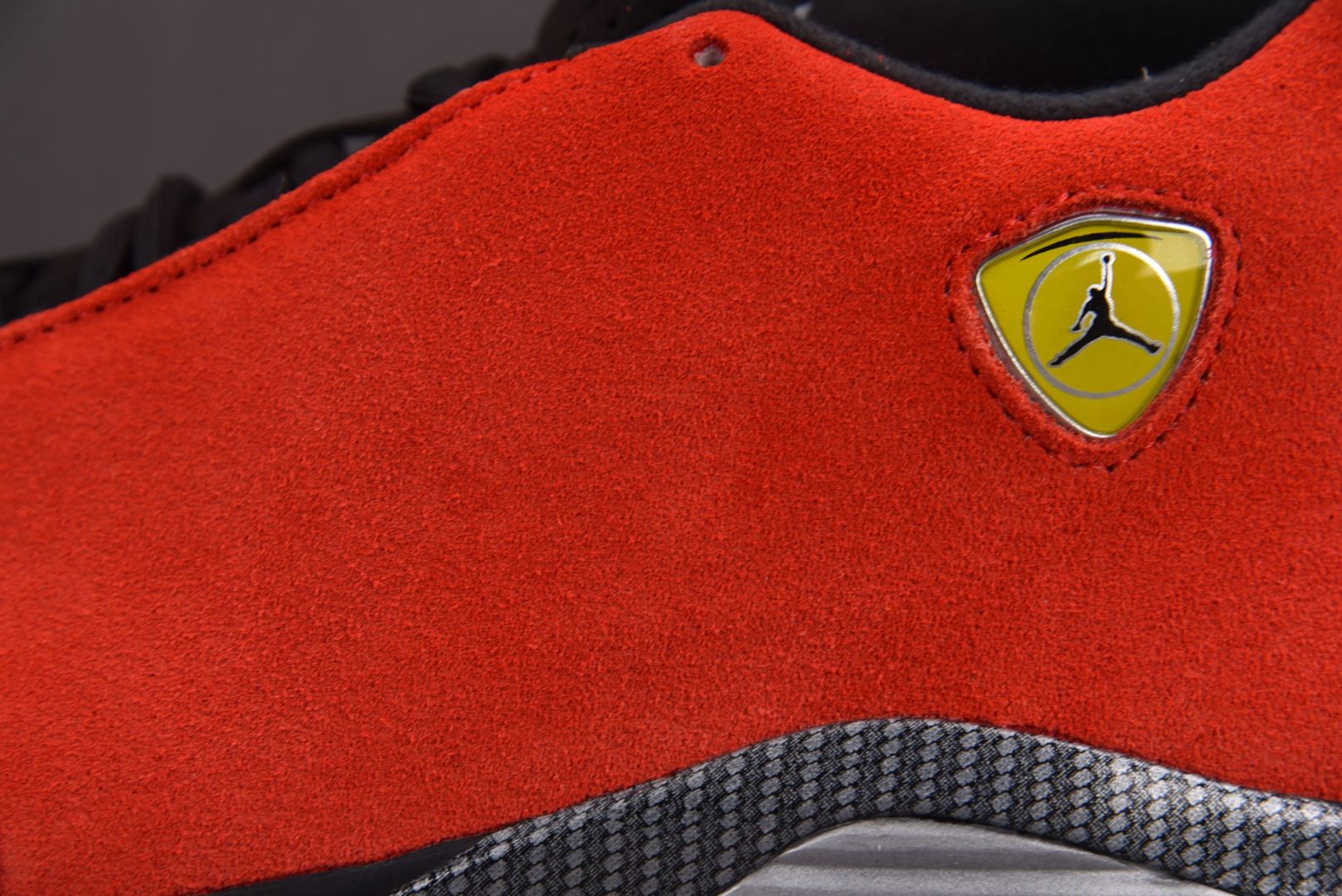 AJ14 尺码39-47.5

纯原版出品-Air Jordan 14 Retro Ferrari (2