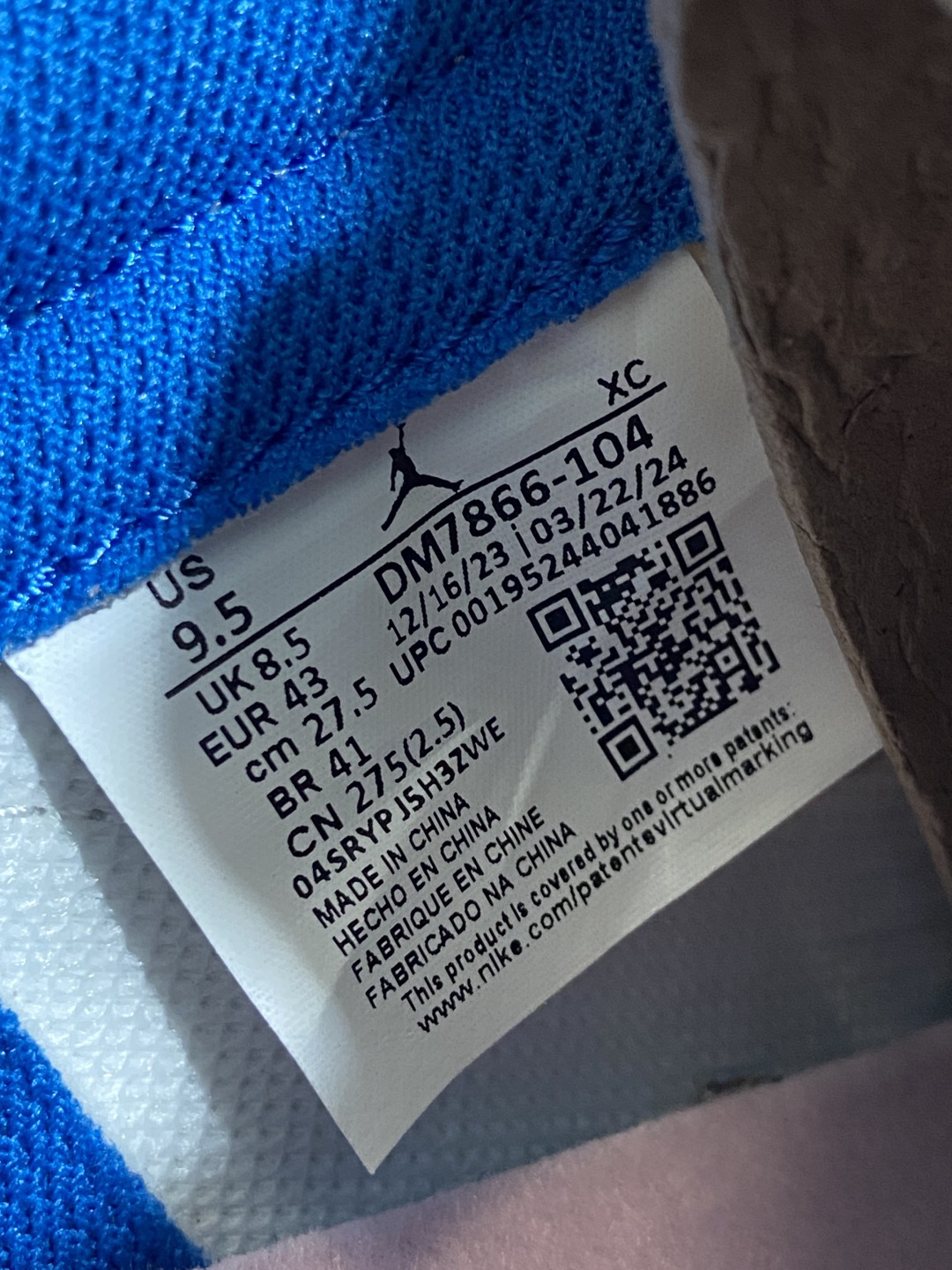 AJ 倒钩LOW 尺码36-48.5

纯原版出品-Fragment Design x Travis S