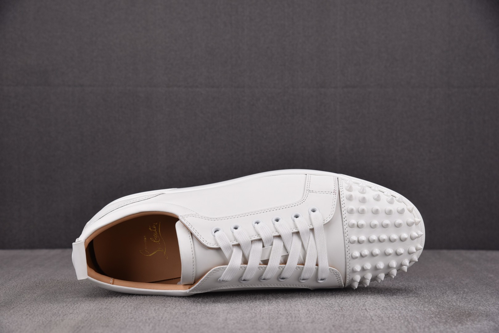 CL路铂廷 尺码40-46

纯原版出品-Christian Louboutin Louis Junio