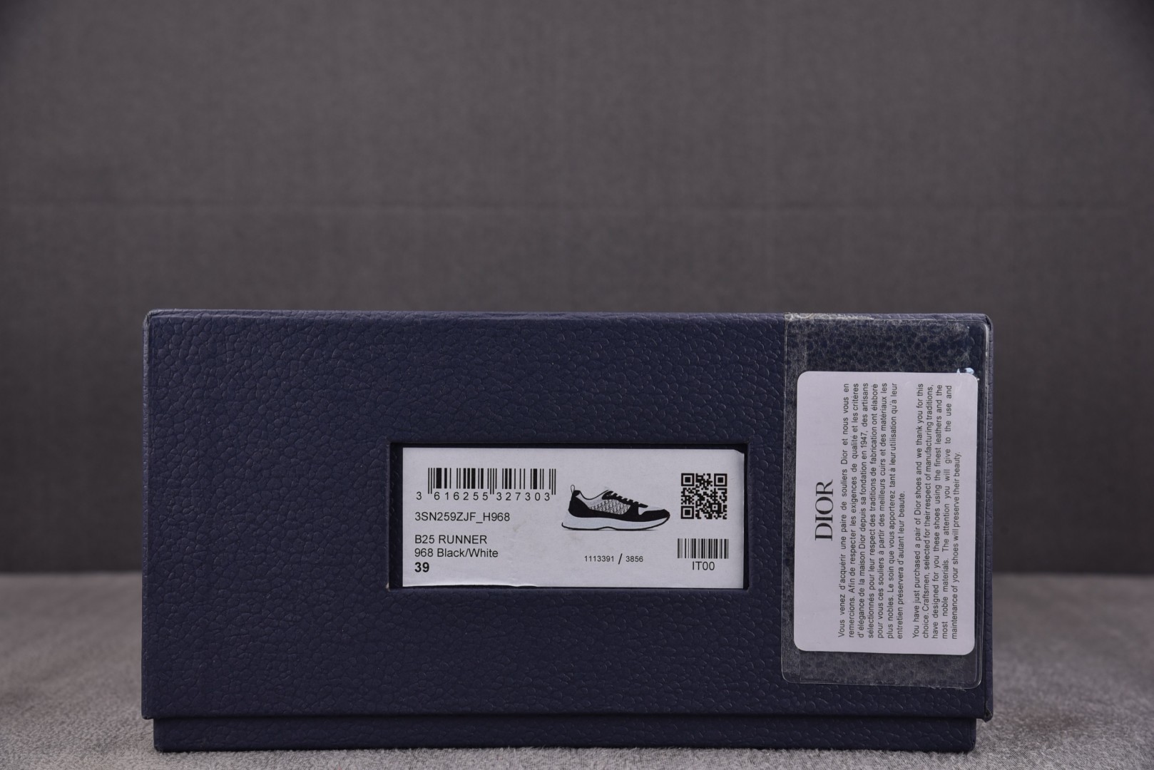 Dior 尺码40-46

纯原版出品-Dior B25 Runner Black Grey Obliq
