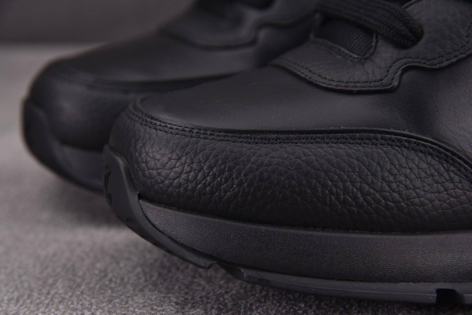 LV 尺码39-46

纯原版出品-LOUIS VUITTON 2025 Classic Black 黑