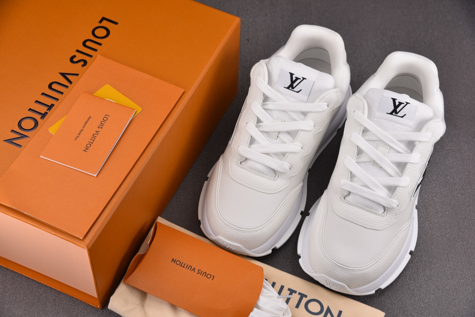 LV 尺码39-46

纯原版出品-LOUIS VUITTON 2025 Classic White 白
