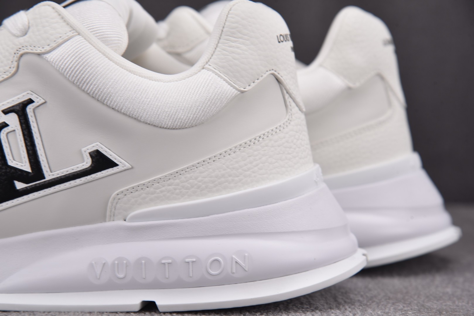 LV 尺码39-46

纯原版出品-LOUIS VUITTON 2025 Classic White 白