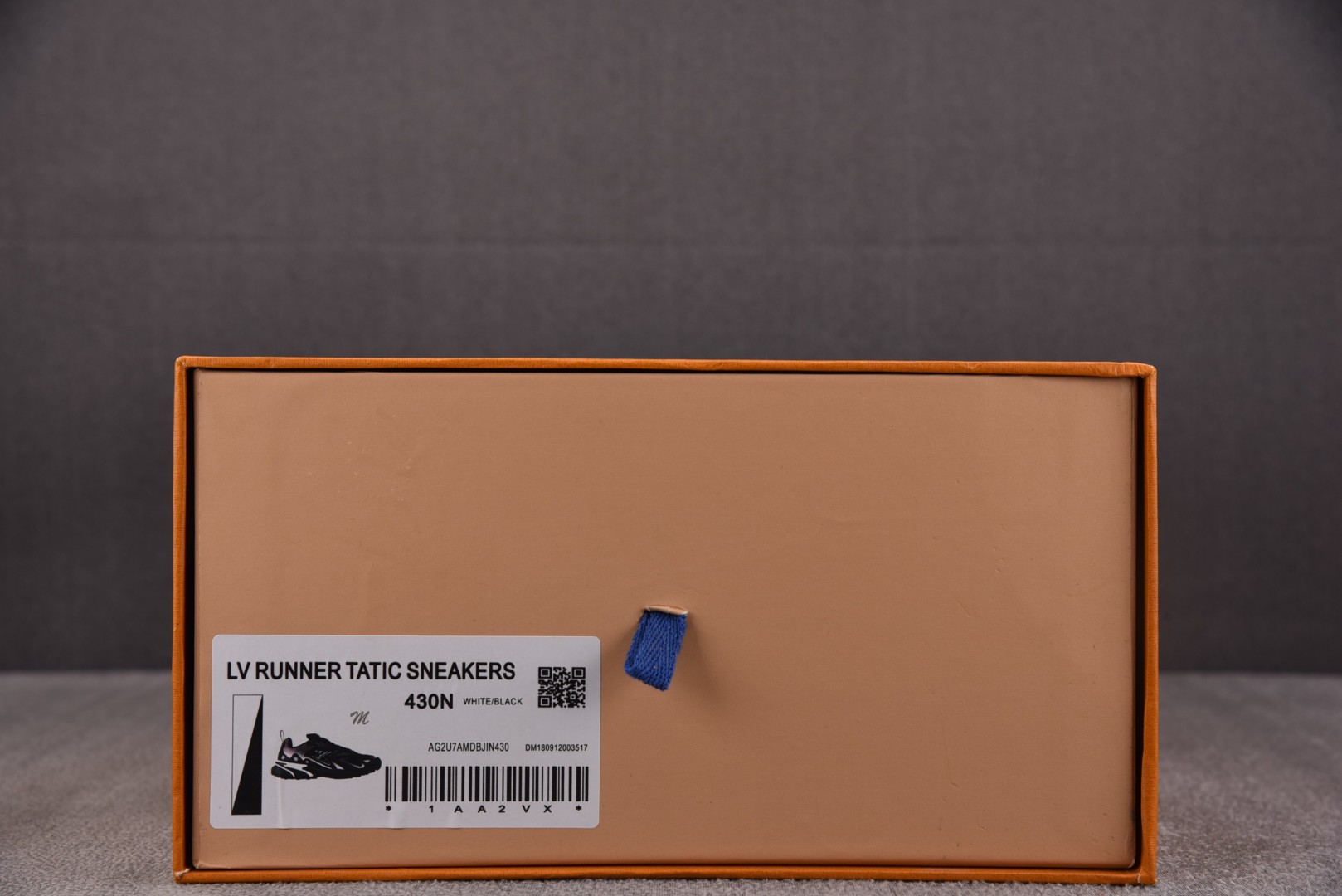 LV 尺码40-46

纯原版出品-LOUIS VUITTON Runner Tatic Black W
