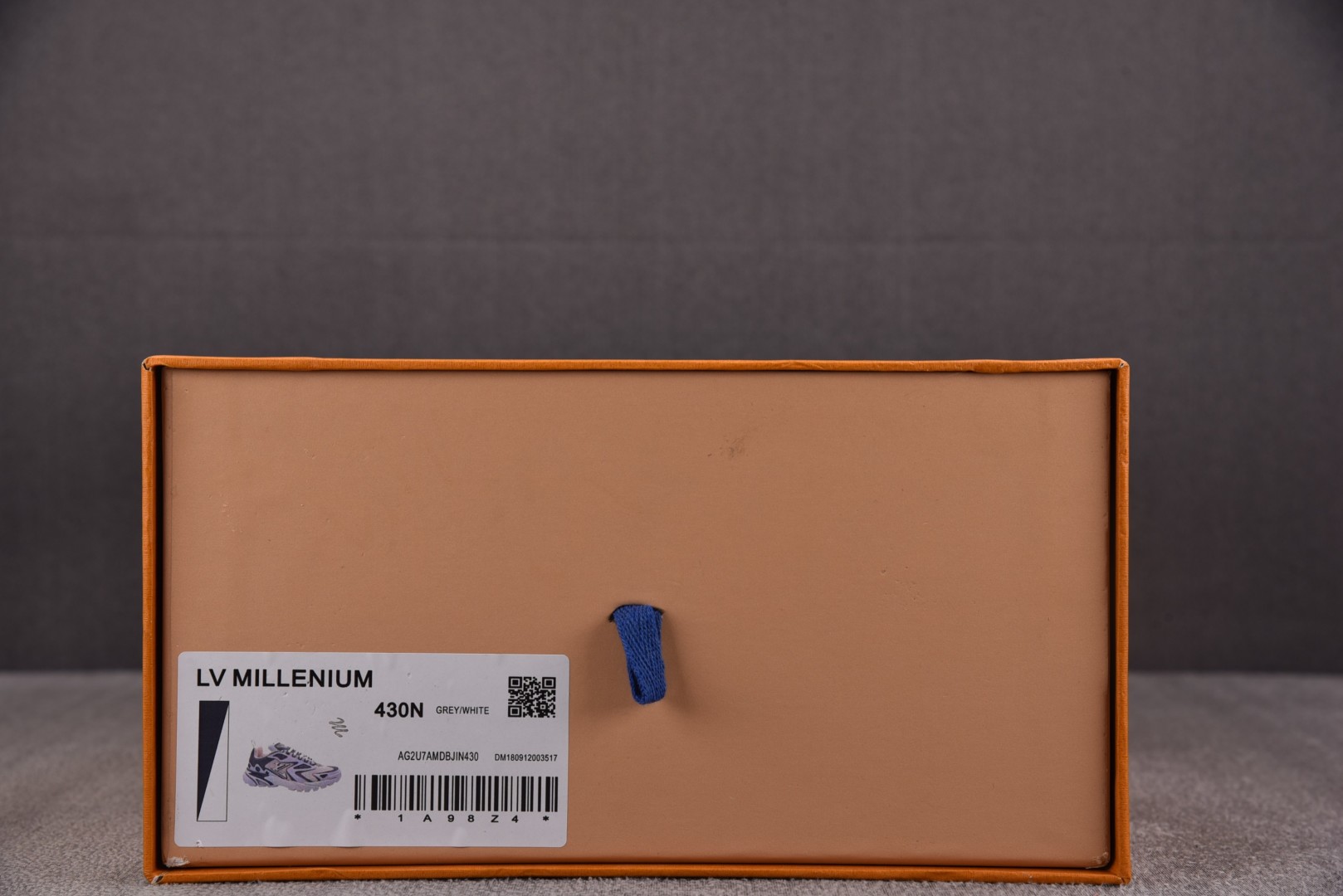 LV 尺码40-46

纯原版出品-LOUIS VUITTON Runner Tatic Grey Wh