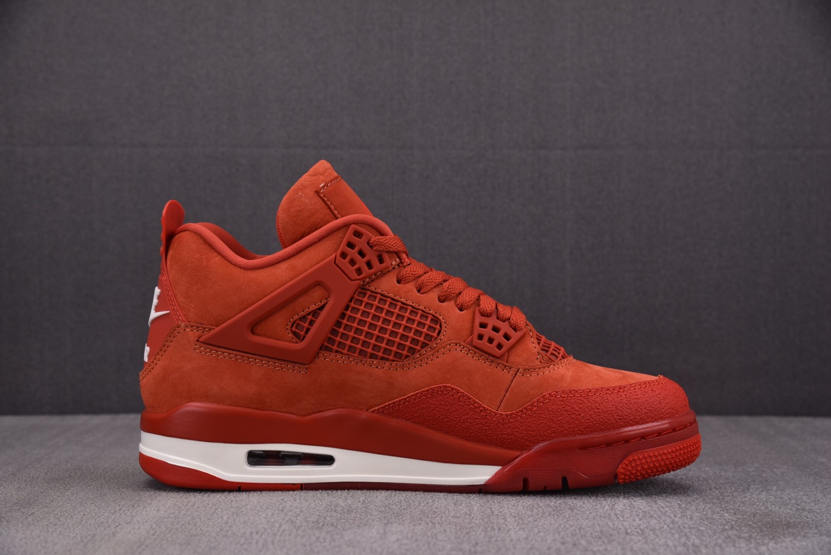 AJ4 尺码36-47.5

纯原版出品-Nigel Sylvester x Air Jordan Ai