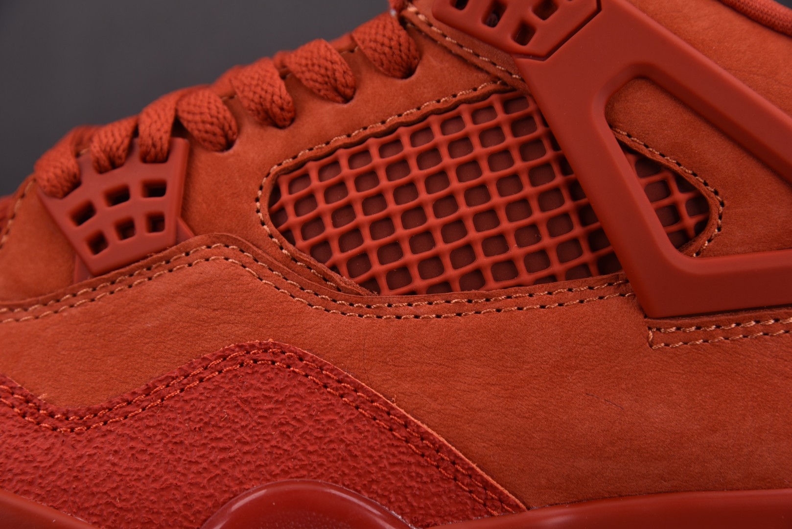 AJ4 尺码36-47.5

纯原版出品-Nigel Sylvester x Air Jordan Ai