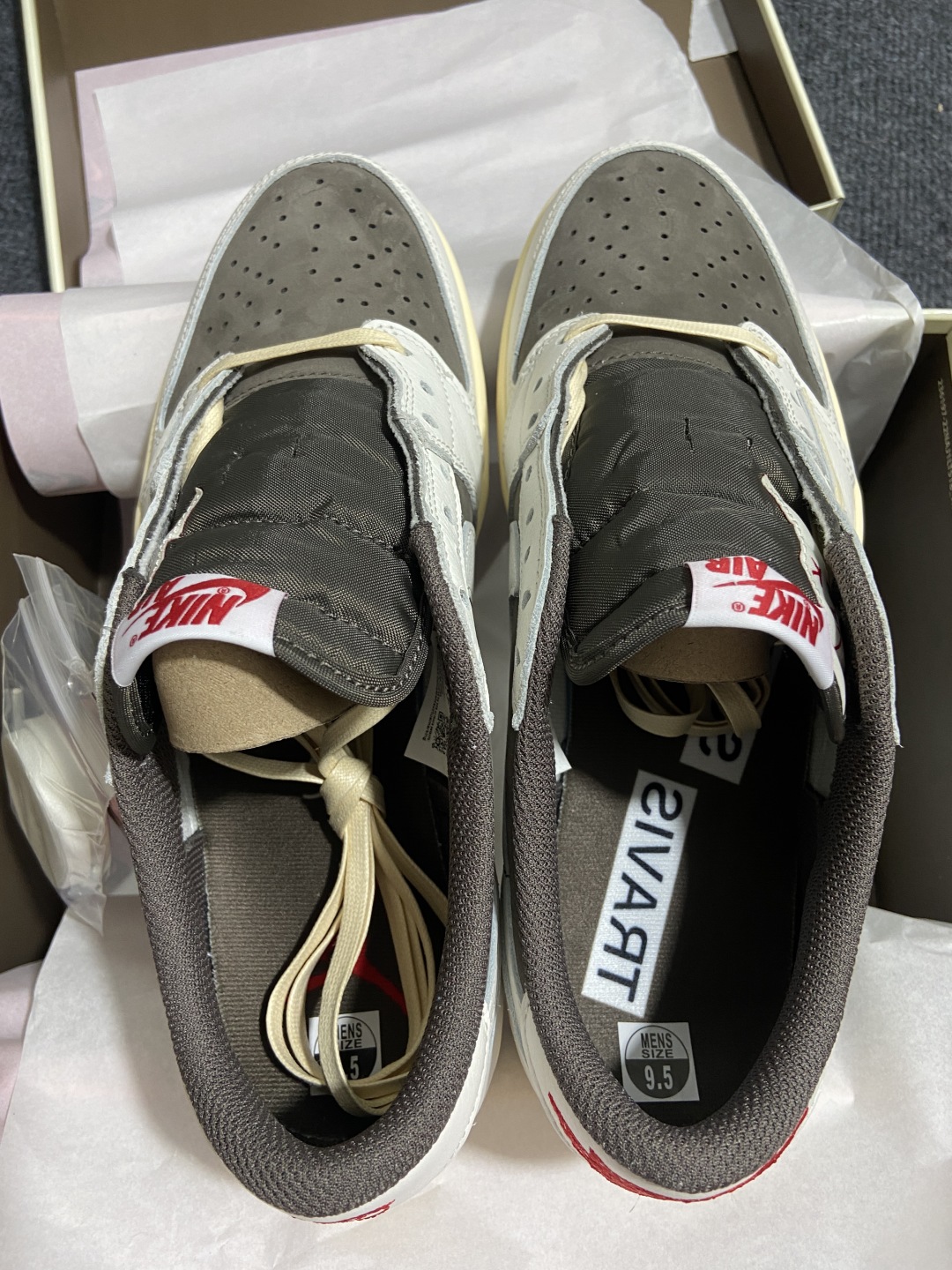 AJ1 Low 白棕倒钩 鞋码：36-47.5

纯原版出品-Travis Scott x Air Jo