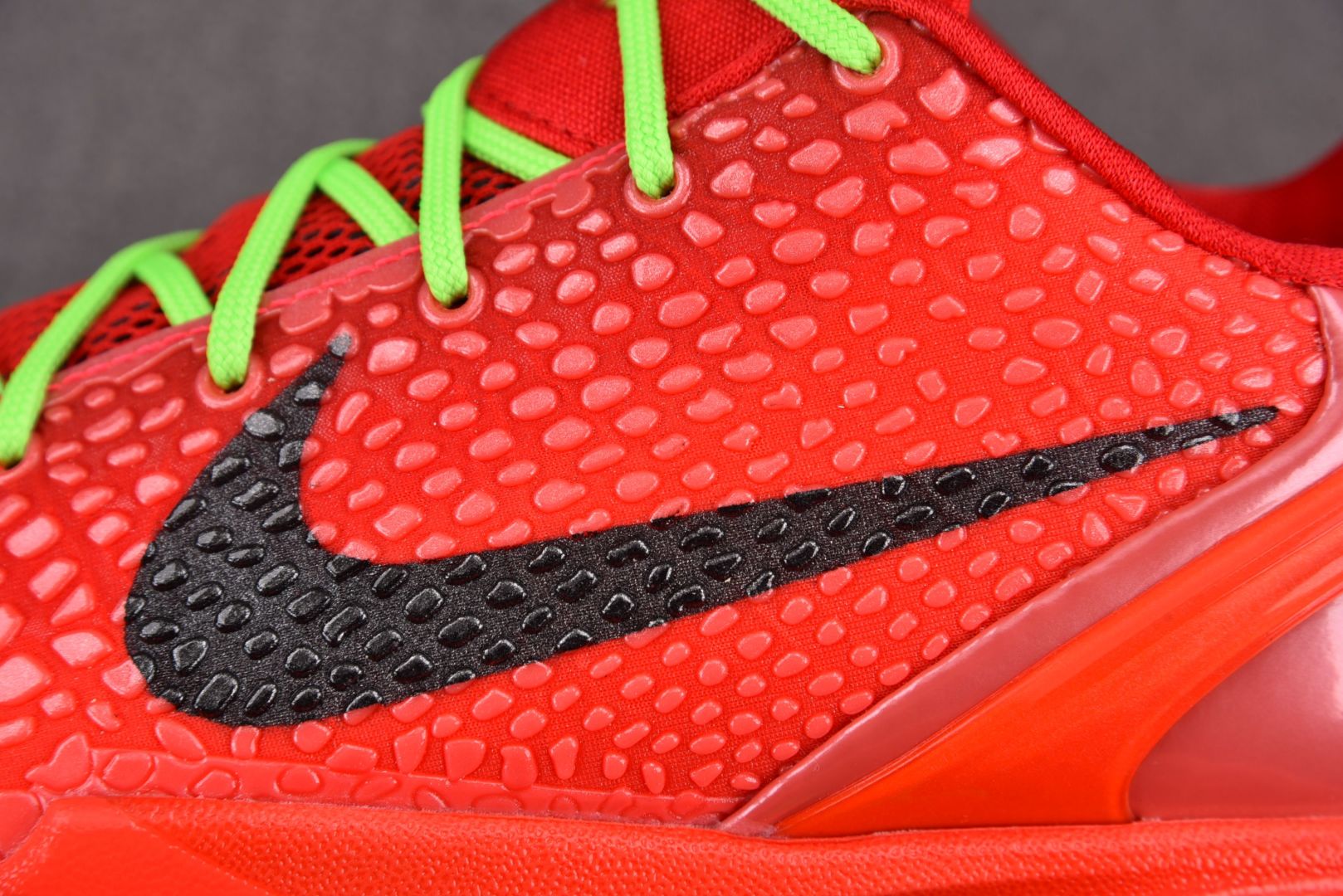 科比6 尺码40-50.5

纯原版出品-NK Kobe 6 Protro“Reverse Grinch