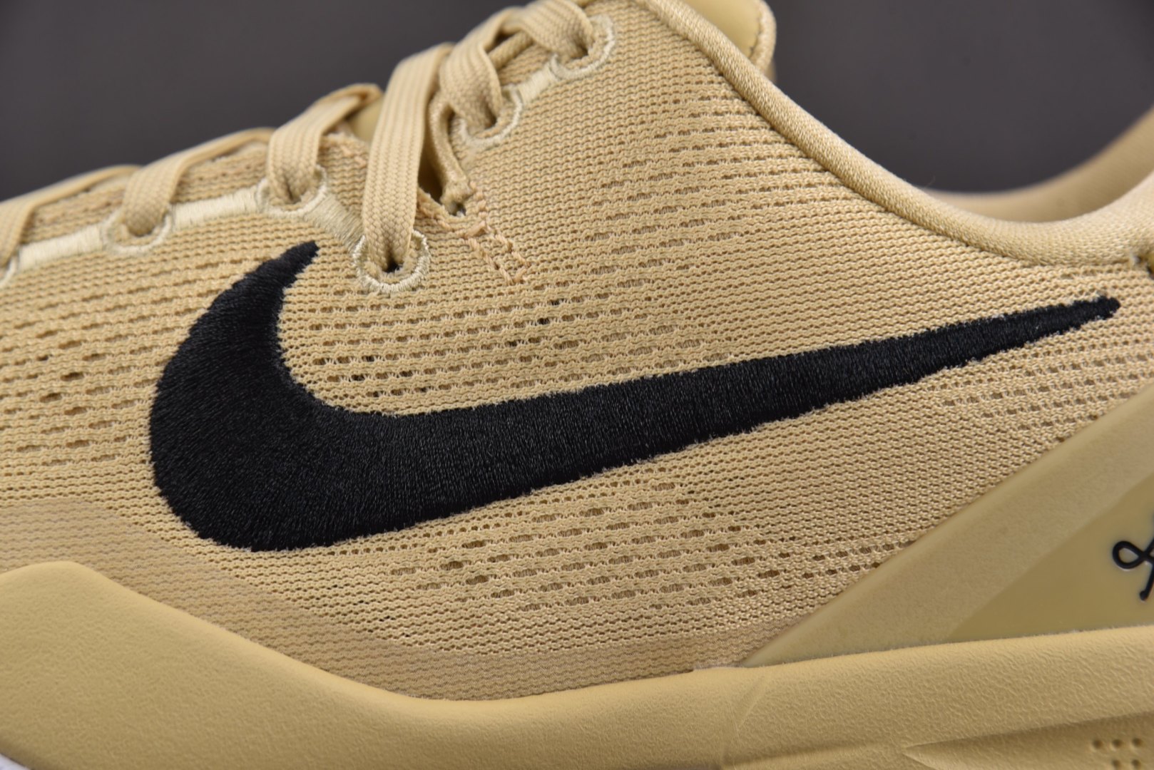 科比8 尺码40-50.5

纯原版出品-NK Kobe 8 Protro TB Champagne G