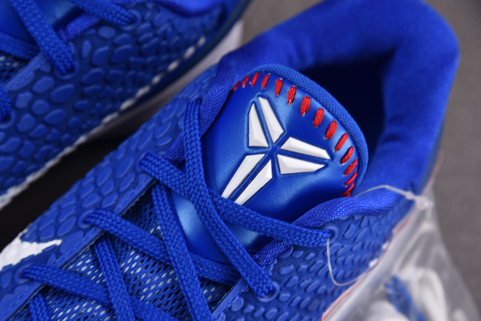 科比6 尺码40-50.5

纯原版出品-NK Zoom Kobe 6 Protro Dodgers 道