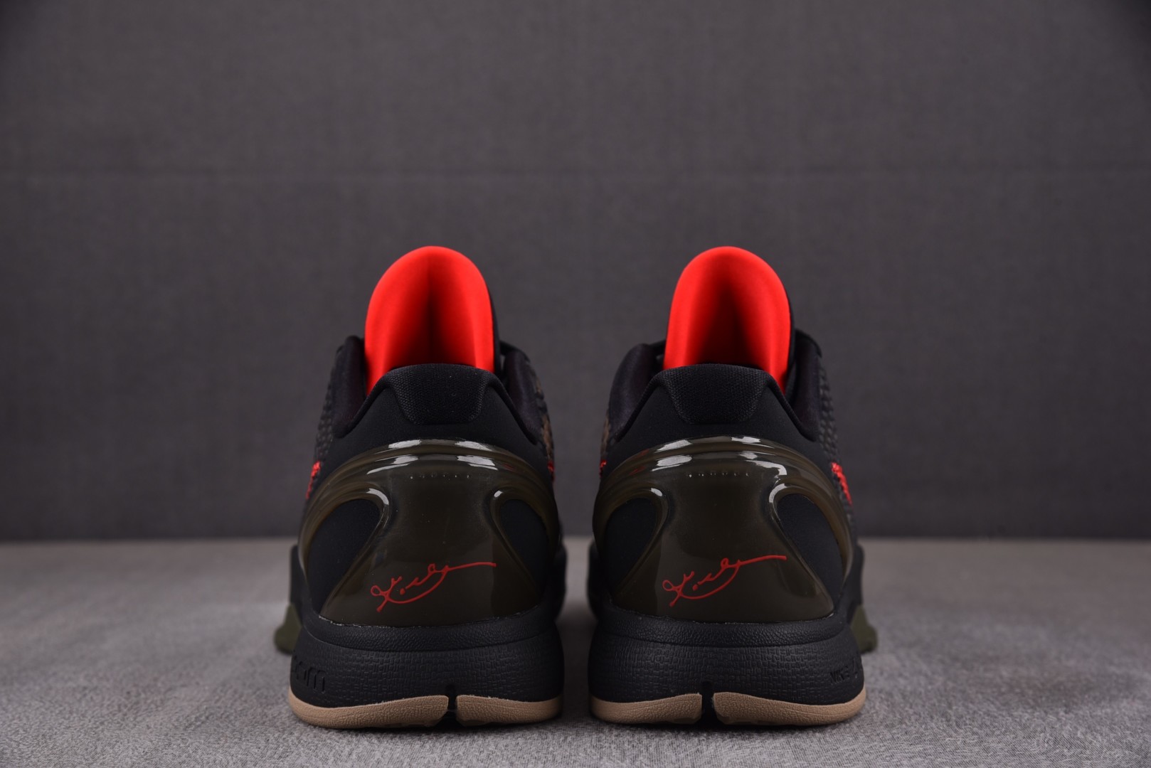 科比6 尺码40-50.5

纯原版出品-NK Zoom Kobe 6 Protro“Italian C