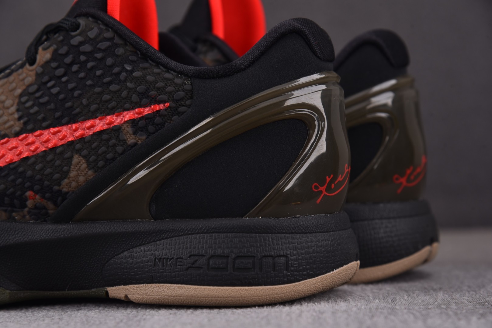 科比6 尺码40-50.5

纯原版出品-NK Zoom Kobe 6 Protro“Italian C