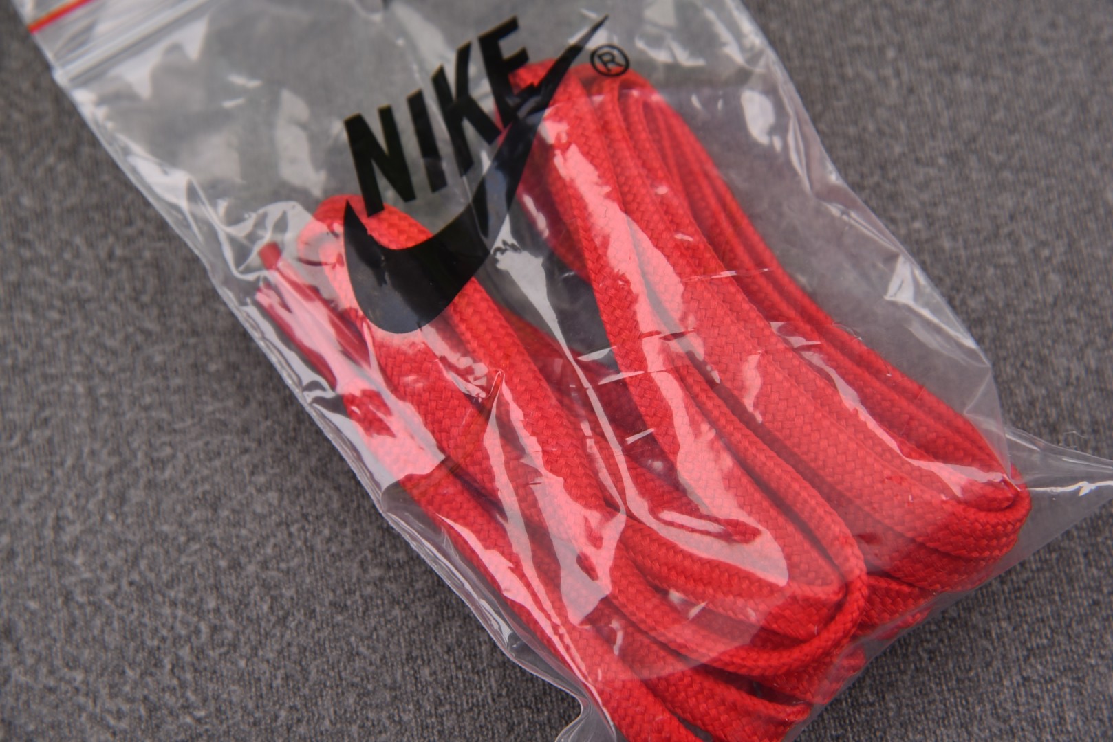 科比6 尺码40-50.5

纯原版出品-Zoom Kobe 6 ZK6 科比6 青蜂侠绿蛇圣诞 CW2