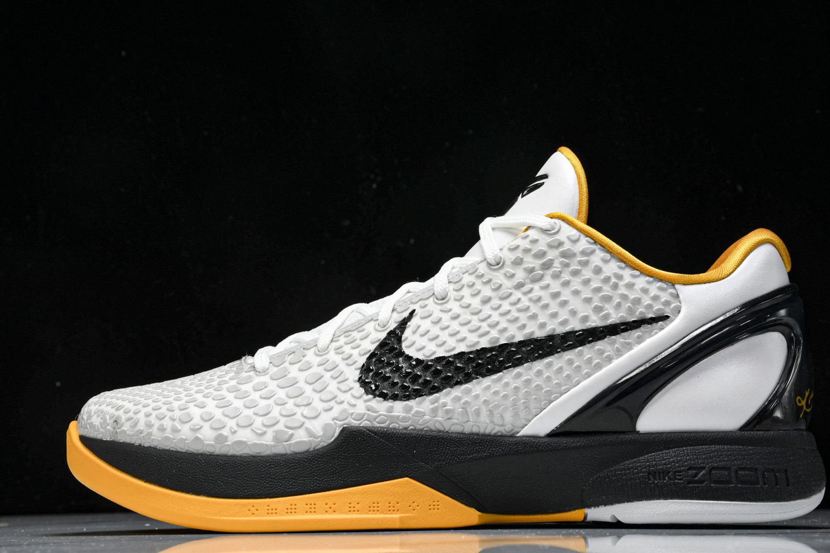 科比6 尺码40-50.5

纯原版出品-Kobe 6 Protro“White Del Sol”蛋白黄