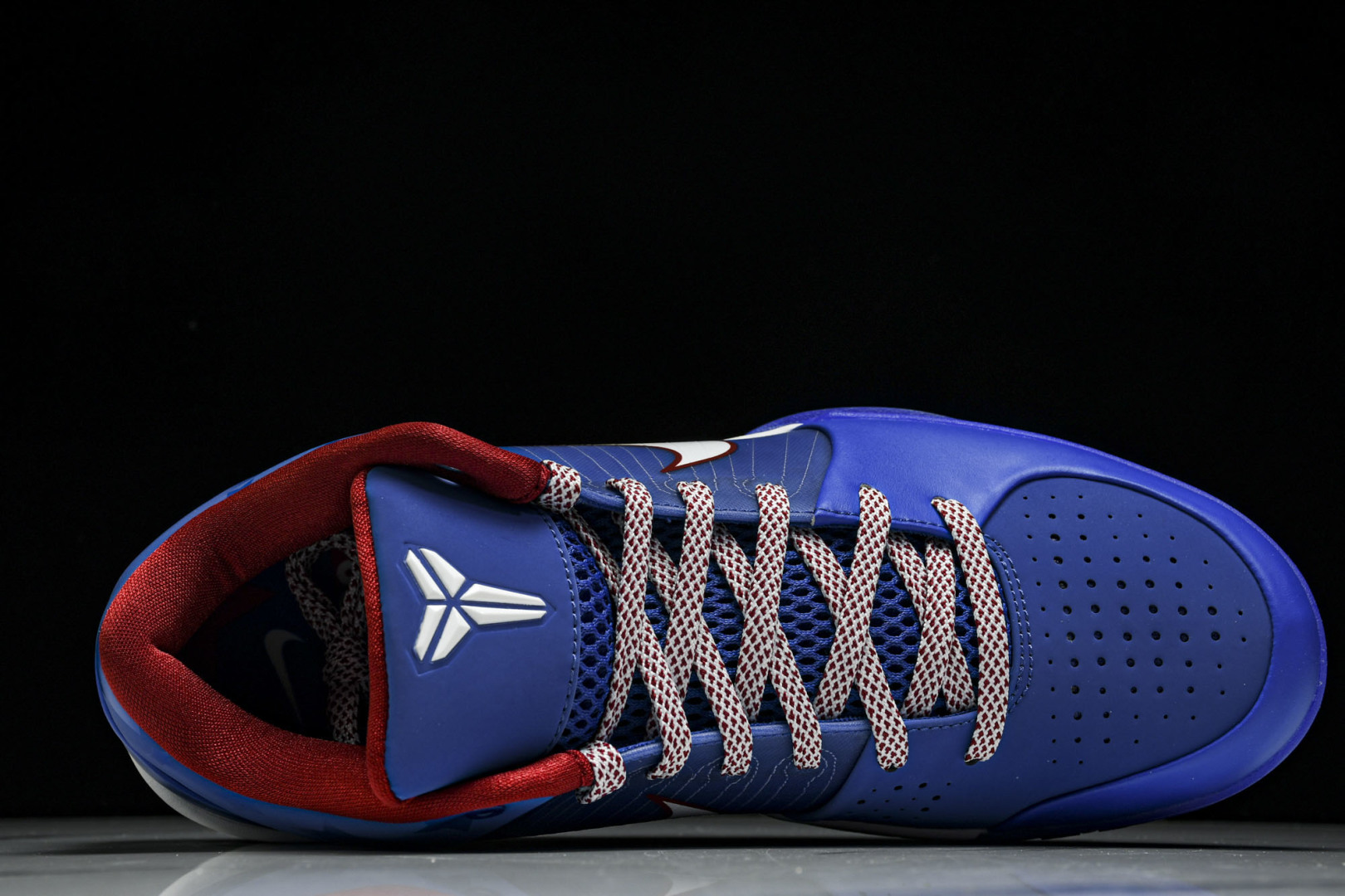 科比4 尺码40-50.5

纯原版出品-NK Zoom Kobe 4 Protro Philly 蓝色