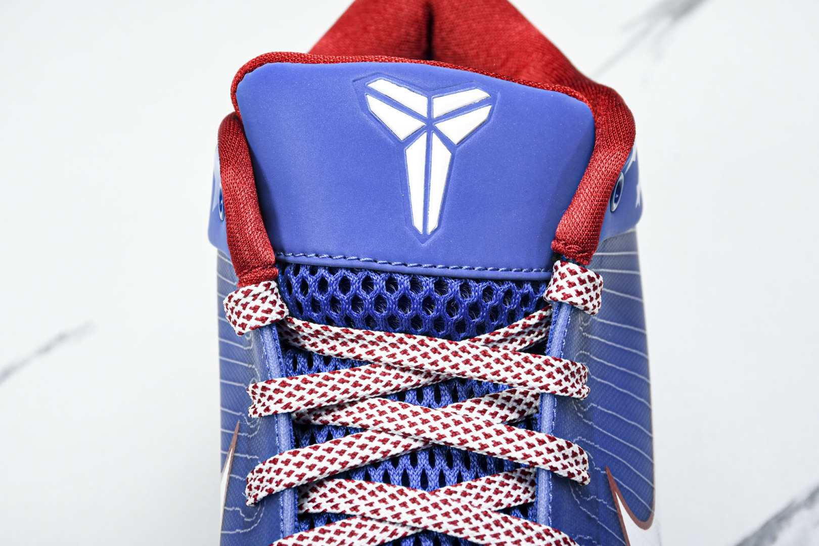 科比4 尺码40-50.5

纯原版出品-NK Zoom Kobe 4 Protro Philly 蓝色