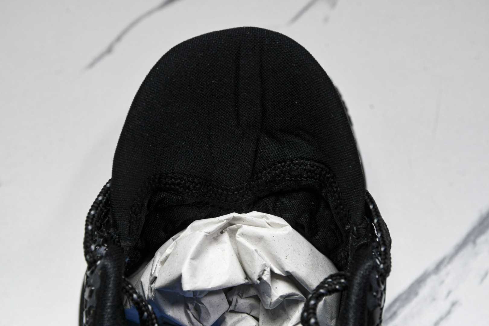 科比6 尺码40-50.5

纯原版出品-NK Zoom Kobe 6“Dark Knight”黑暗骑士