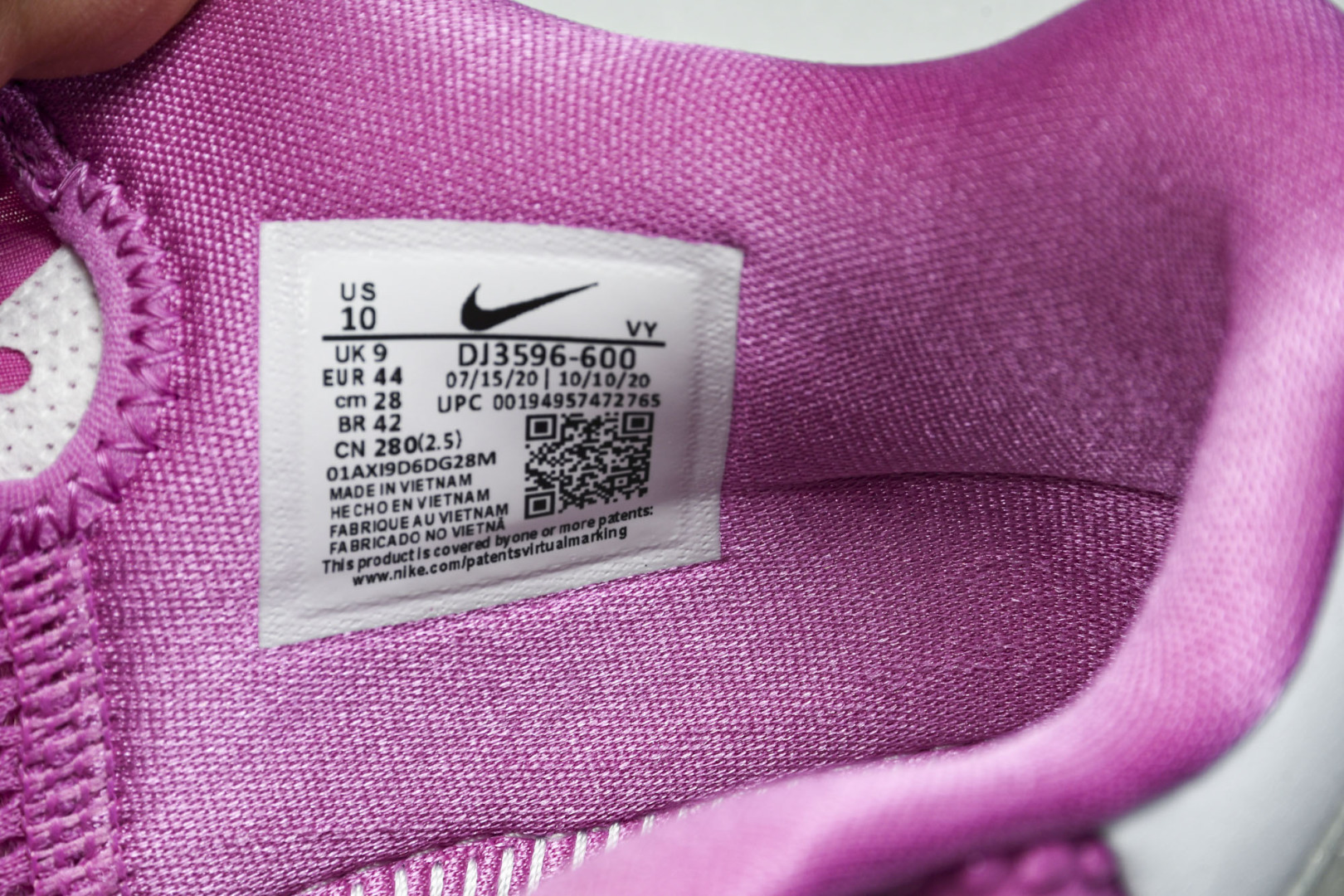 科比6 尺码40-50.5

纯原版出品-NK Zoom Kobe 6 Protro Kay Yow L