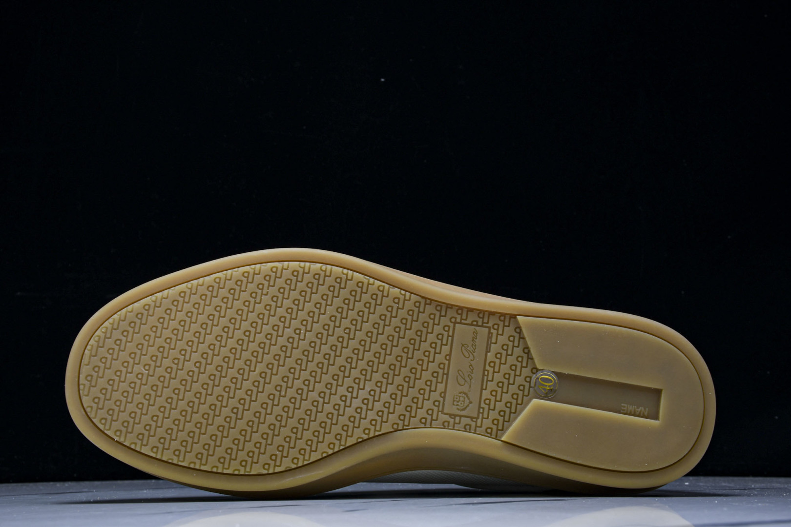诺悠*翩雅 尺码39-45

纯原版出品-Loro Piana男士 Tennis Walk 绒面革低帮运