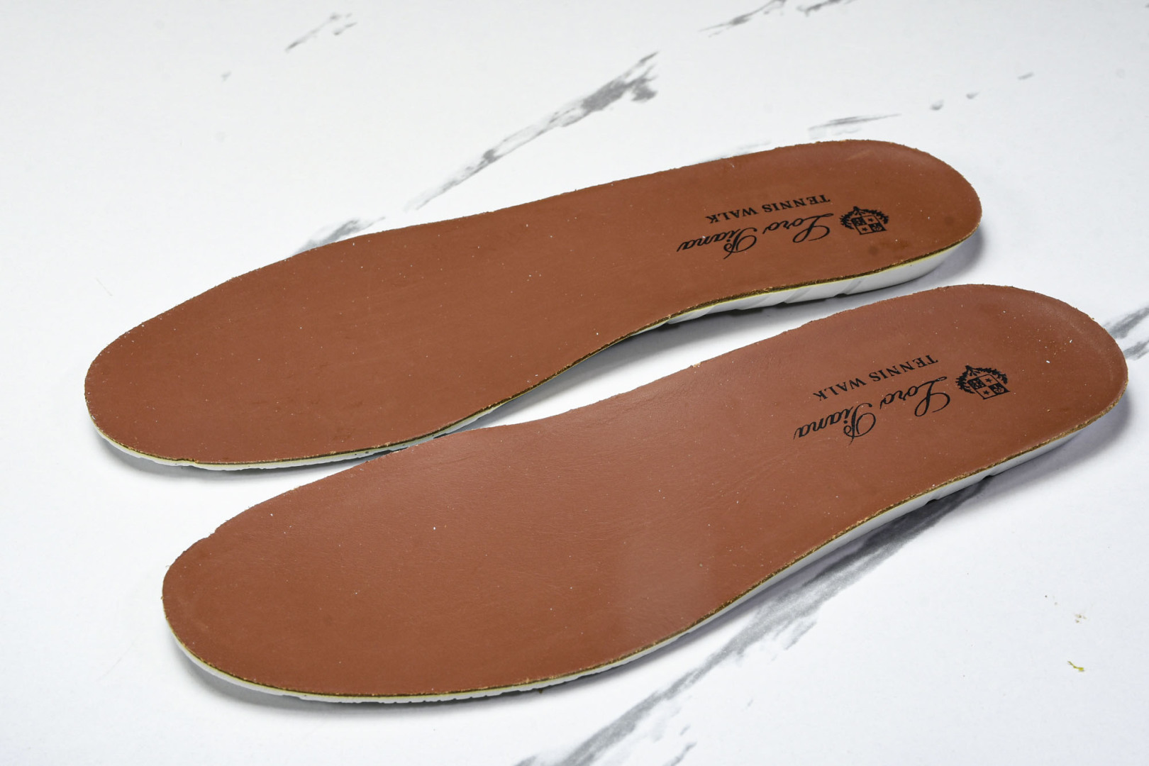 诺悠*翩雅 尺码39-45

纯原版出品-Loro Piana男士 Tennis Walk 绒面革低帮运