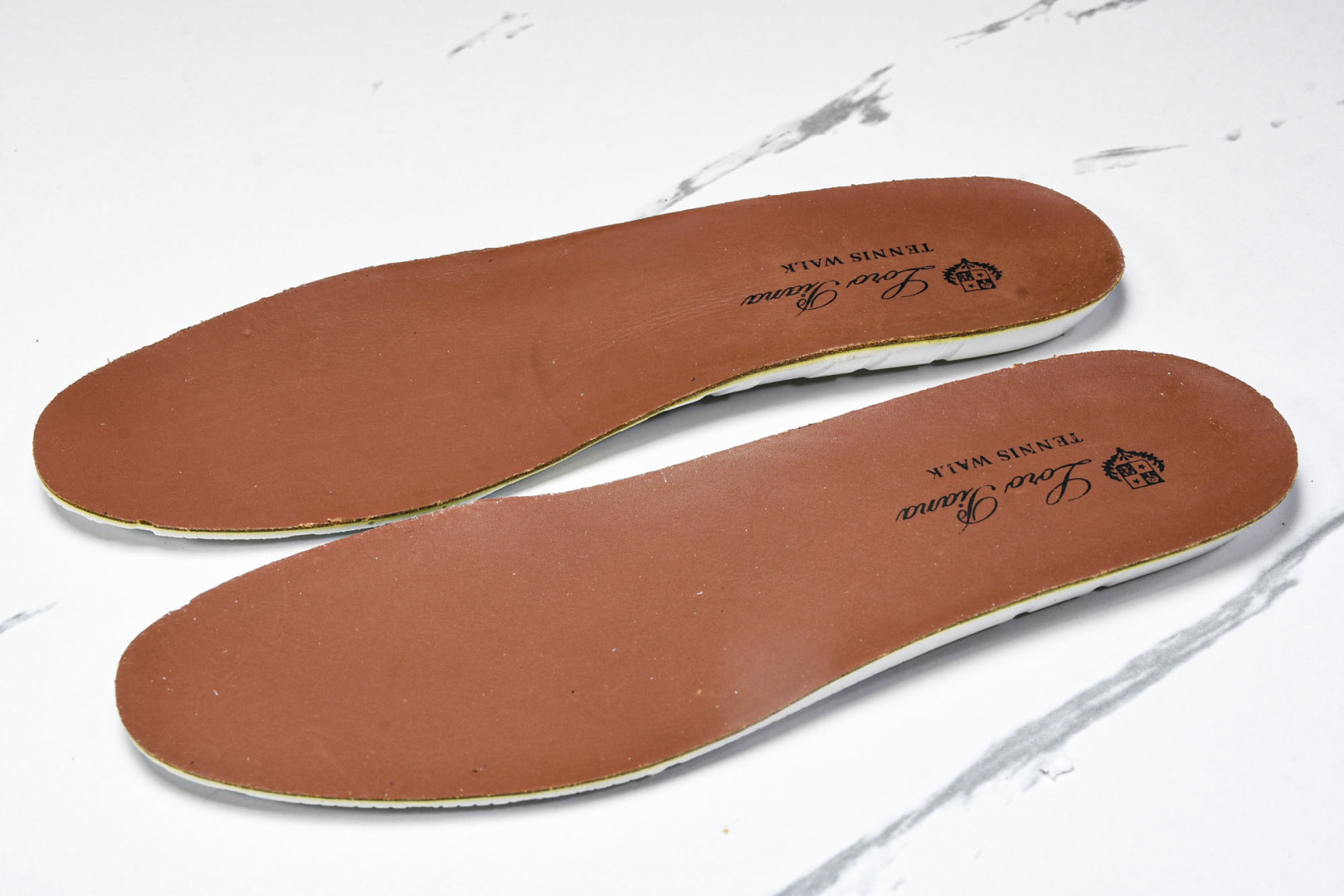 诺悠*翩雅 尺码39-45

纯原版出品-Loro Piana男士 Tennis Walk 绒面革低帮运