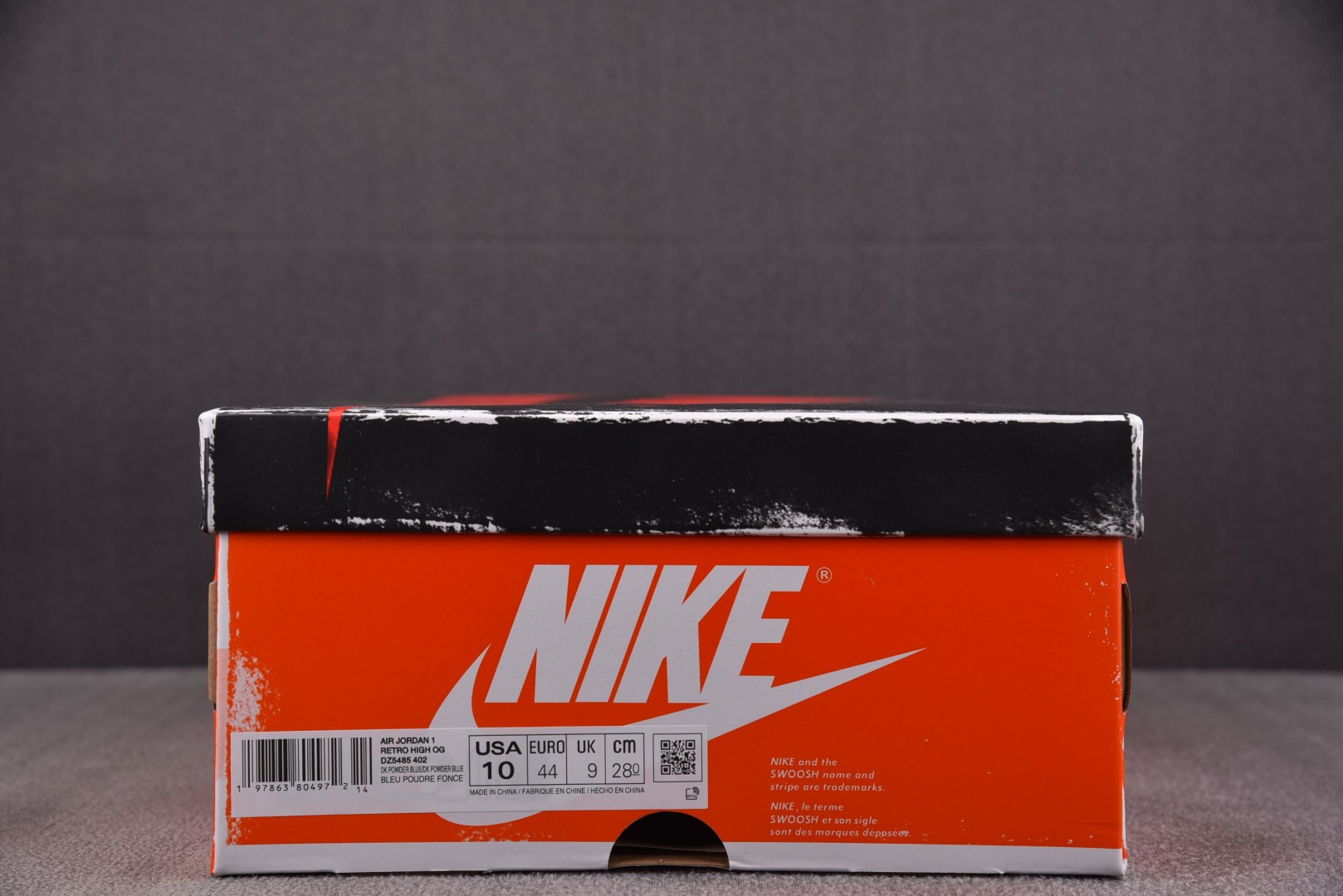 AJ1高帮 尺码40-47.5

纯原版出品-Air Jordan 1 Retro High OG UN