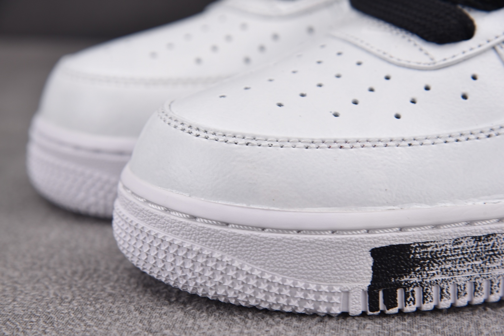 AF1 尺码36-46

纯原版出品-Air Force 1 Low G-Dragon Peacemin