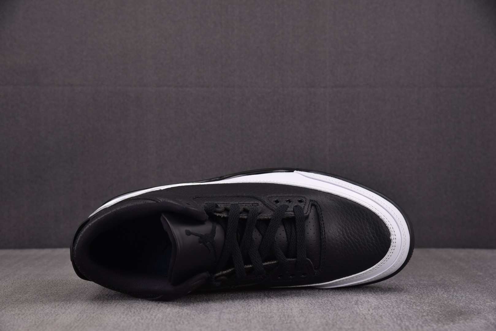 AJ3 尺码40-48.5

纯原版出品-Fragment Design x Air Jordan 3 