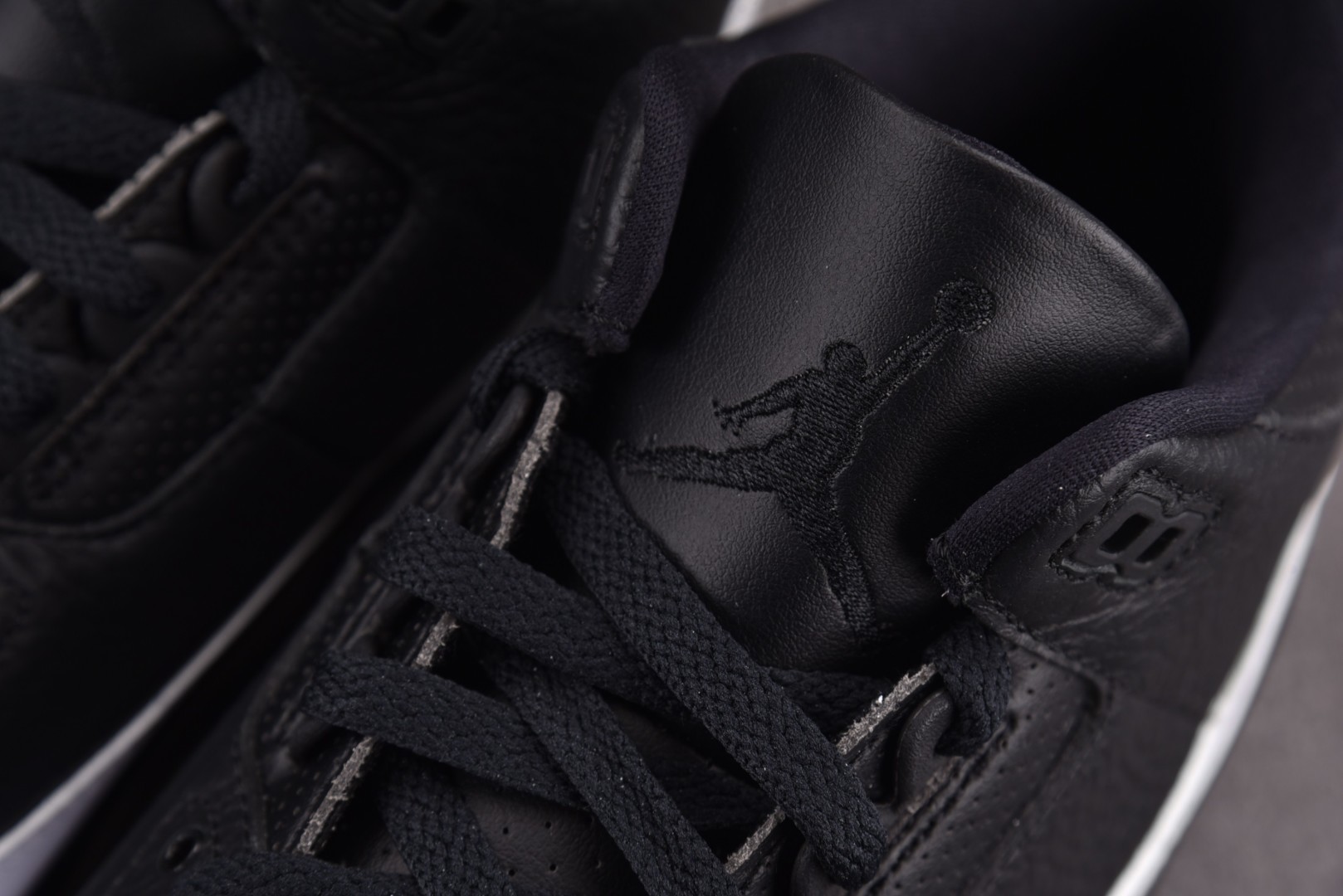 AJ3 尺码40-48.5

纯原版出品-Fragment Design x Air Jordan 3 
