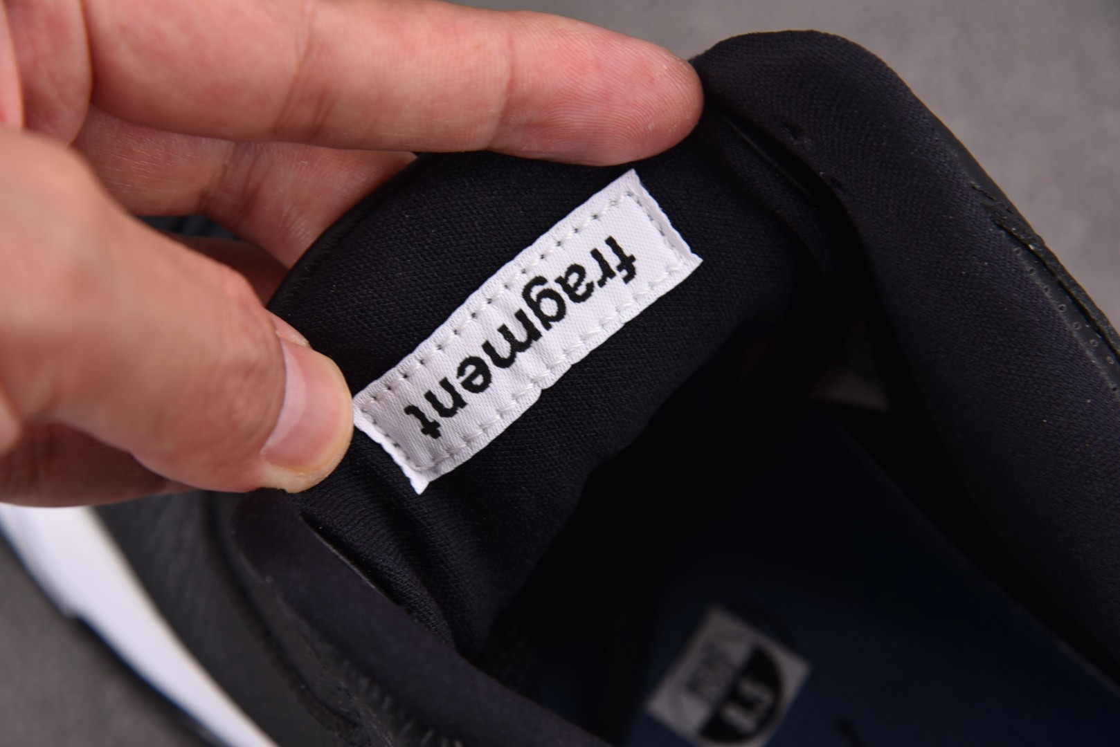 AJ3 尺码40-48.5

纯原版出品-Fragment Design x Air Jordan 3 
