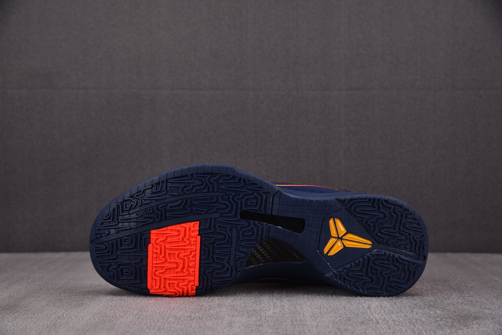 Kobe5 尺码40-48.5

纯原版出品-Caitlin Clark x NK Zoom 科比Kob