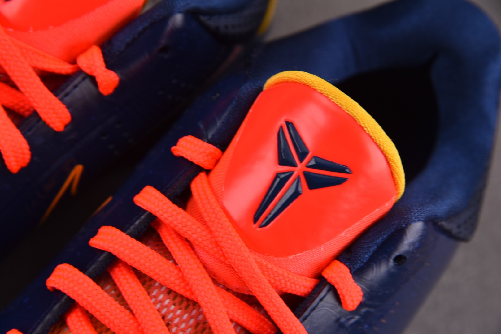 Kobe5 尺码40-48.5

纯原版出品-Caitlin Clark x NK Zoom 科比Kob