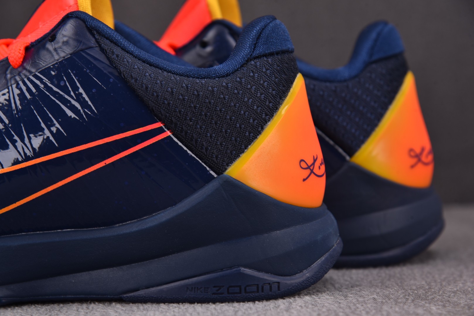 Kobe5 尺码40-48.5

纯原版出品-Caitlin Clark x NK Zoom 科比Kob