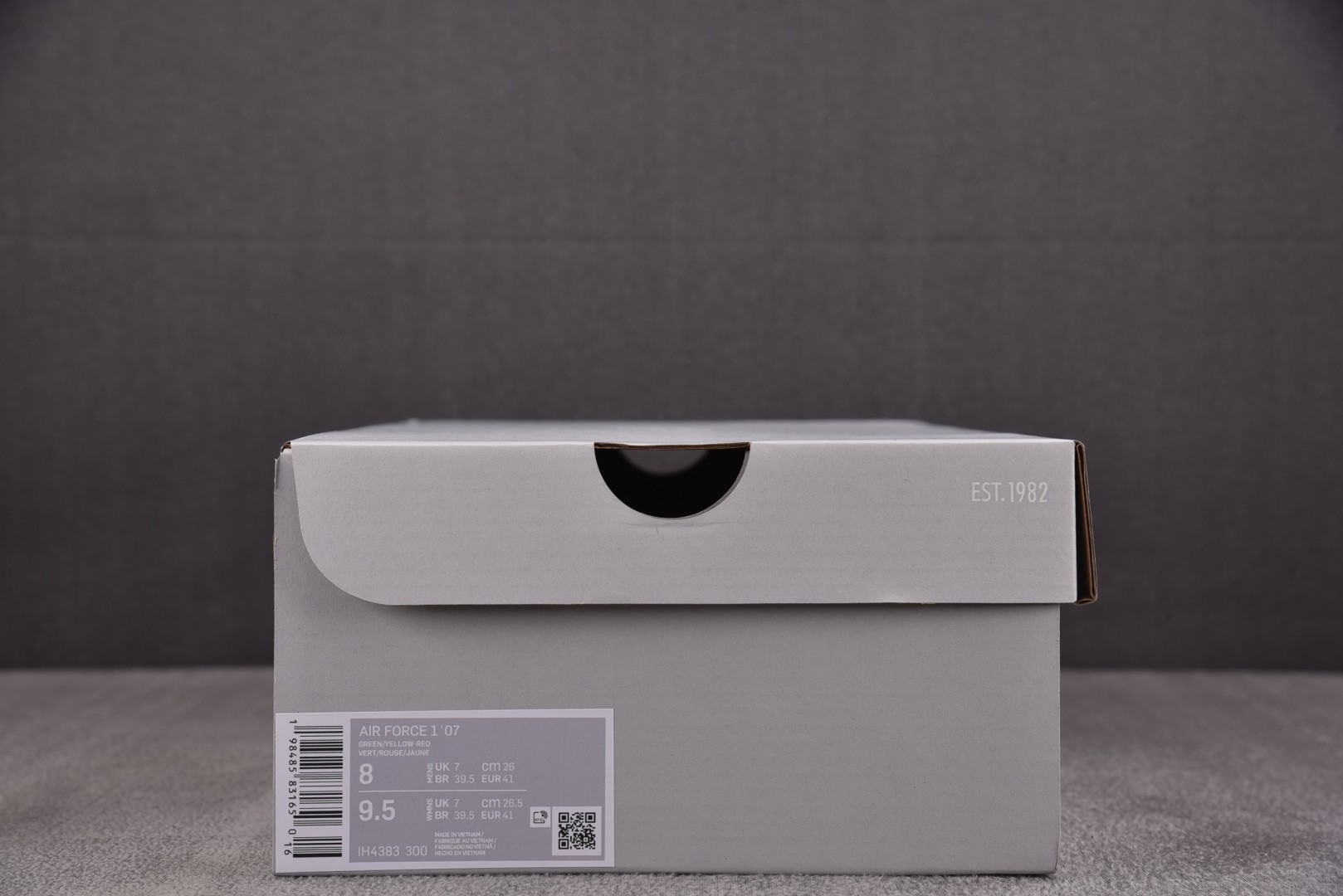 AF1空军 尺码40-47.5

纯原版出品-NK Air Force 1 Low Lil Yachty