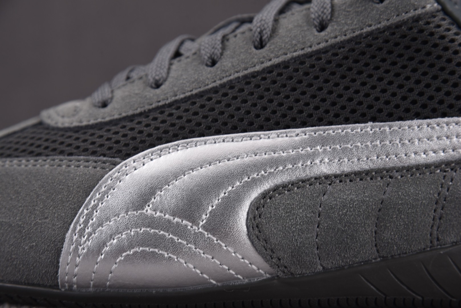 彪马 尺码36-45

纯原版出品-Puma SPeedcat Premium Shadow Grey 