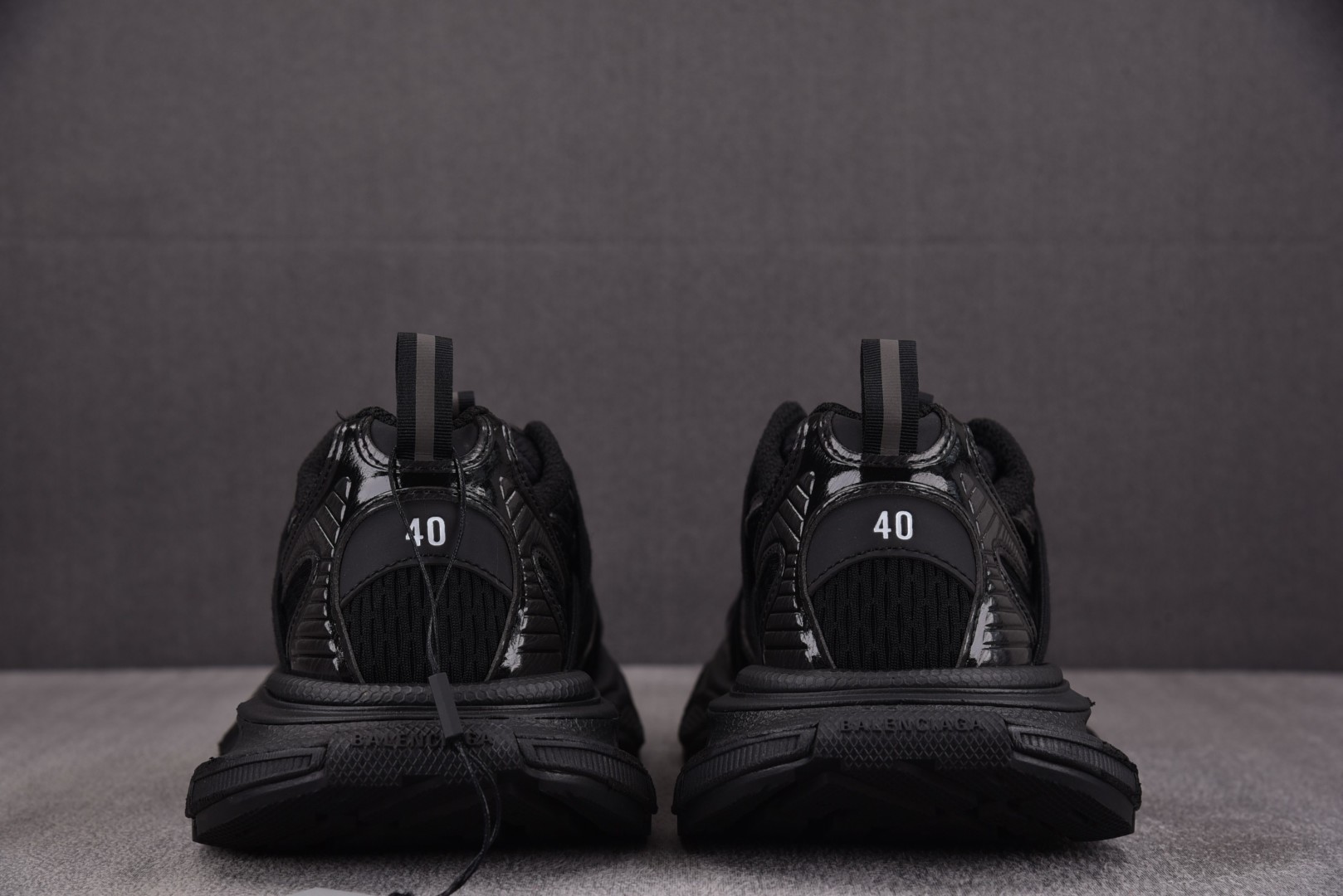 巴黎 尺码36-45

纯原版出品-Balenciaga 3XL Extreme Laces B 绑带金