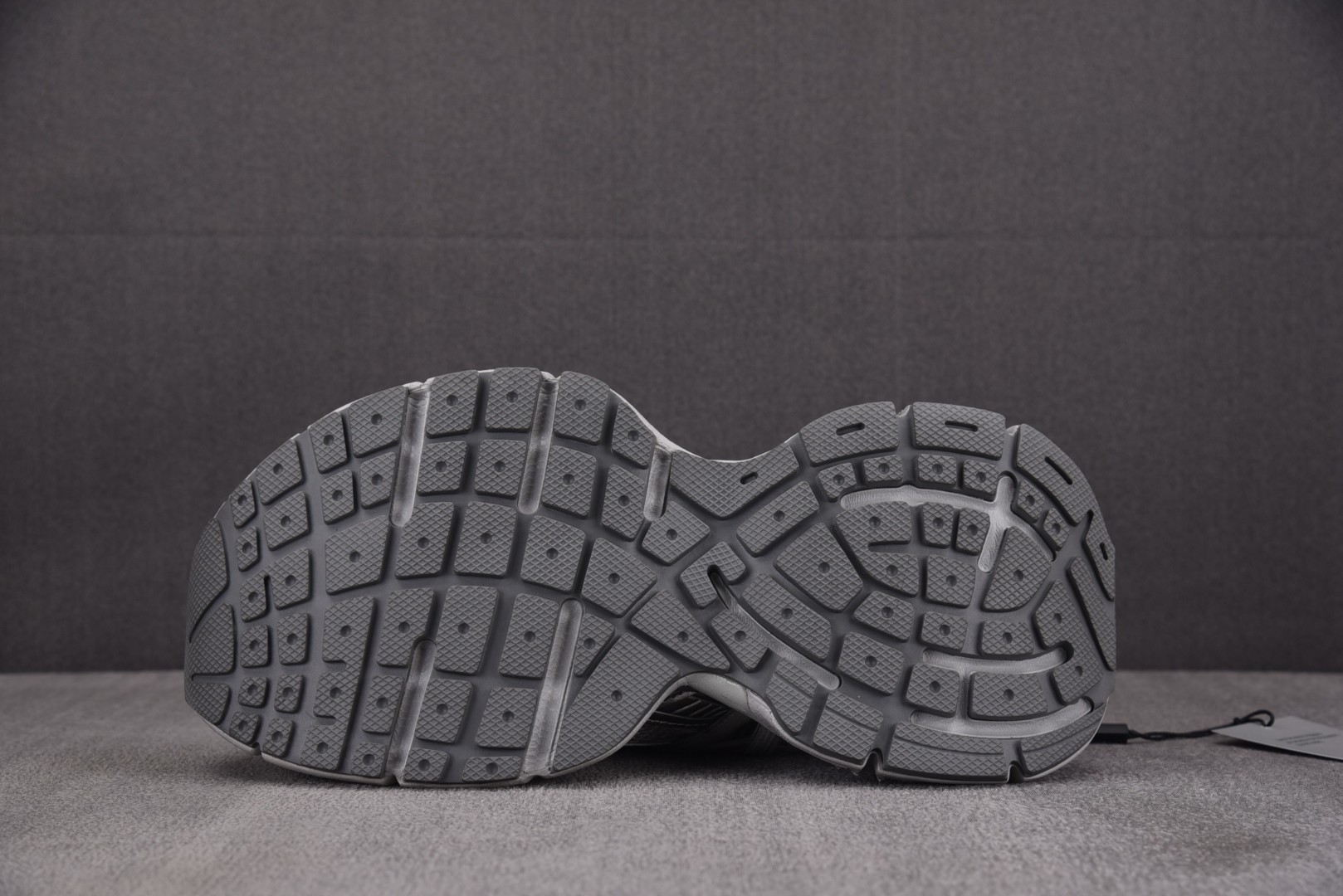 巴黎 尺码36-45

纯原版出品-Balenciaga 3XL Extreme Laces B 绑带金