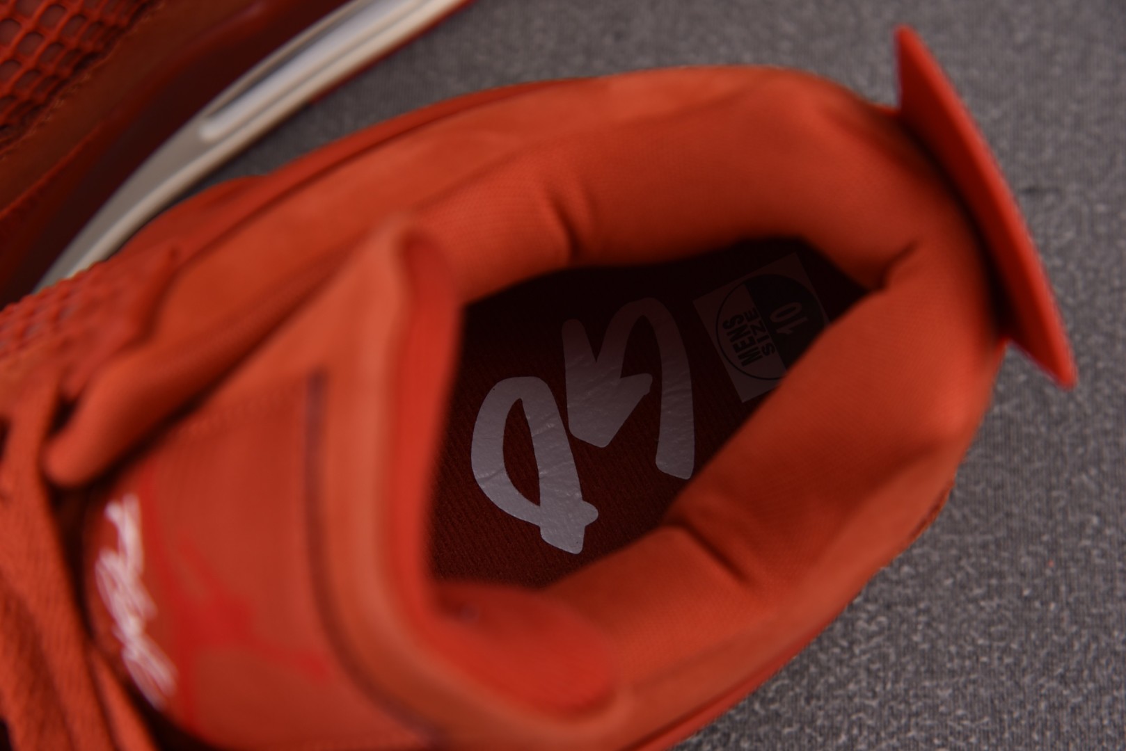 AJ4红 尺码40.5-47.5

纯原版出品-Nigel Sylvester x Air Jordan