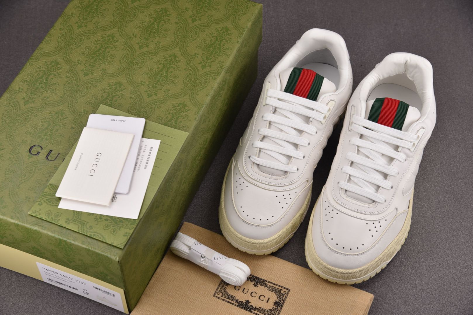 古驰 尺码35-45

纯原版出品-GUCCI Re-Web 24SS 白色 YZ022-1
尺码 35