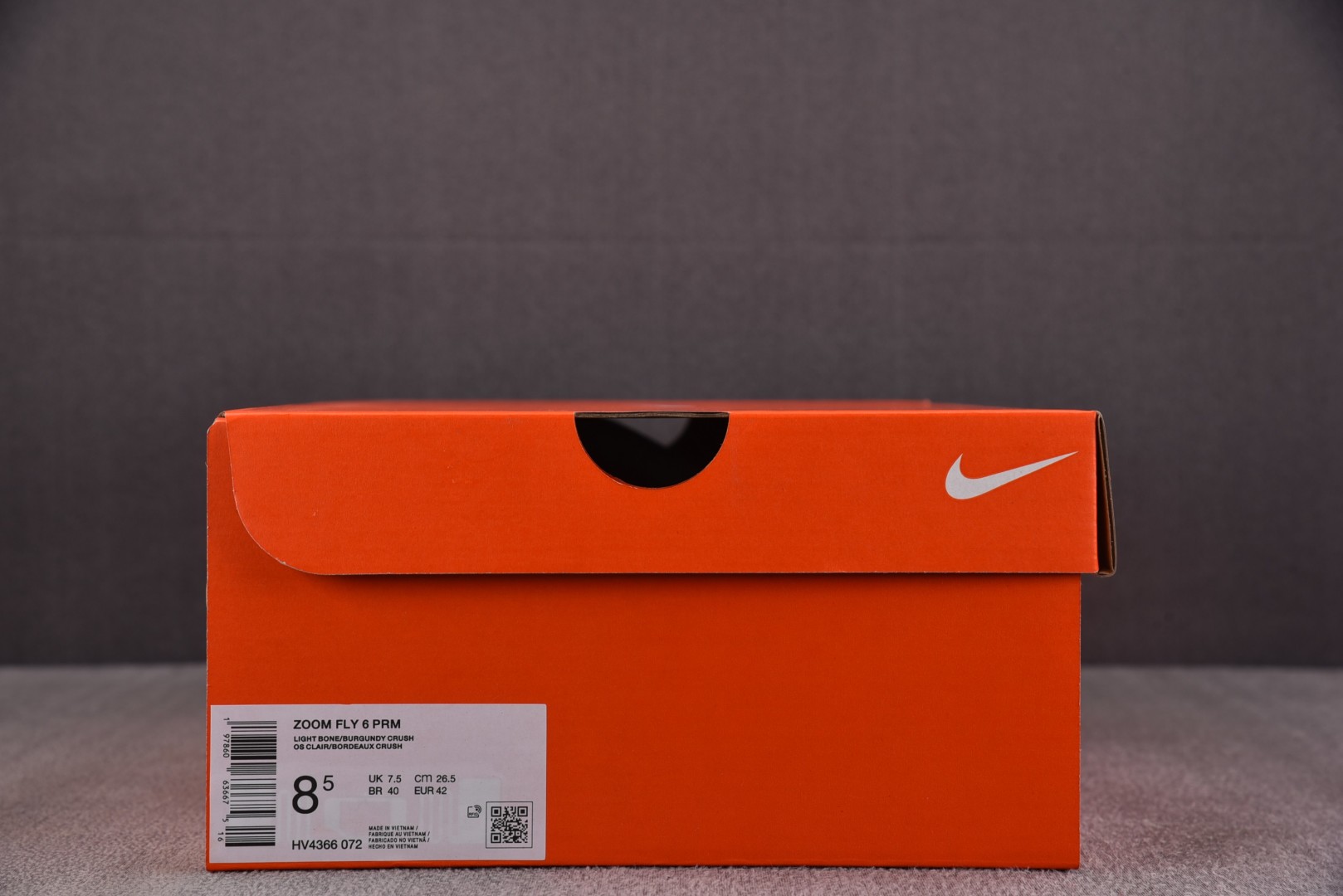 Zoom跑鞋 尺码39-46

纯原版出品- Zoom Fly 6 Premium Light Bone